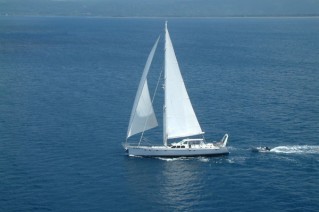 Sailing yacht KE-AMA II -  Cruising